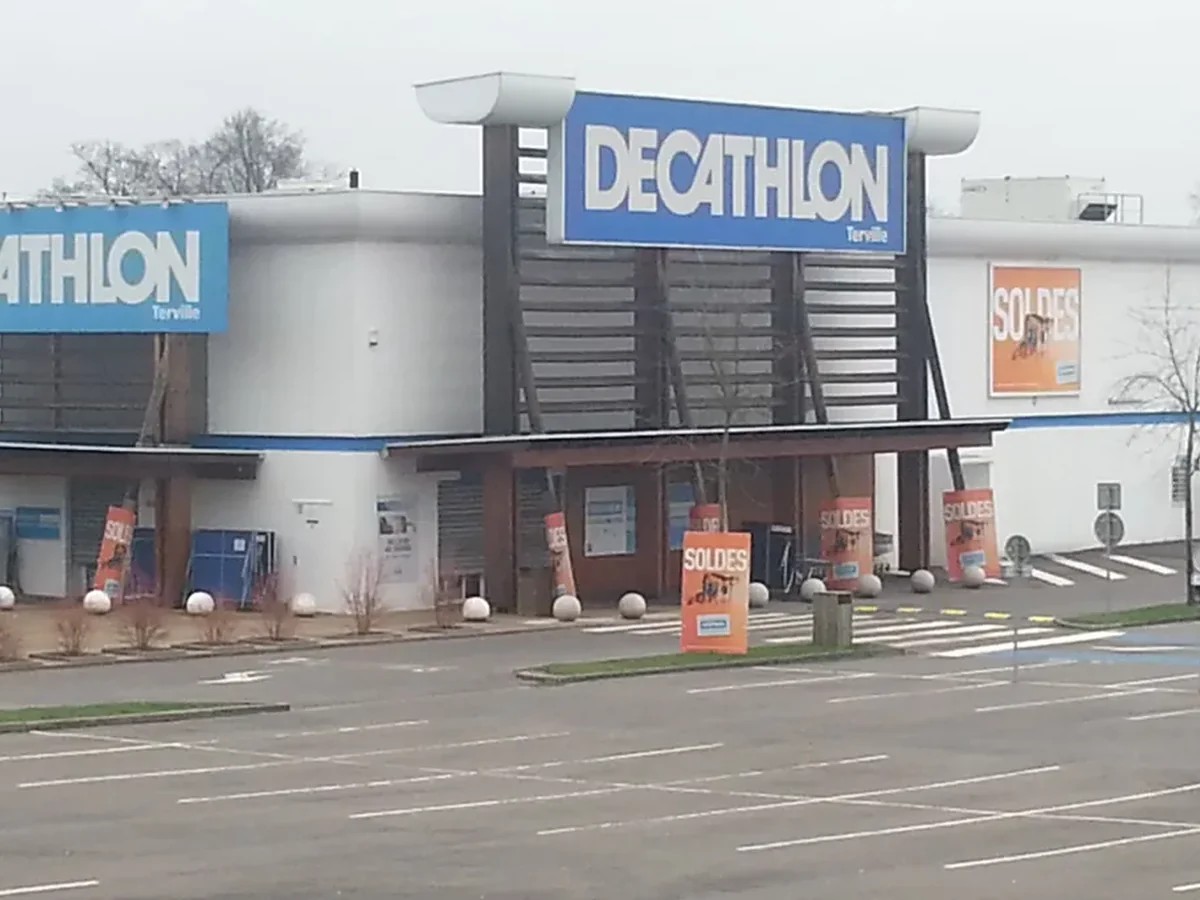 Magasin Decathlon de Terville, début de carrière en 1999